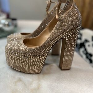 Steve Madden gold studded platform heels